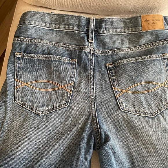 Abercrombie and Fitch women’s jeans size 6 - Picture 7 of 7